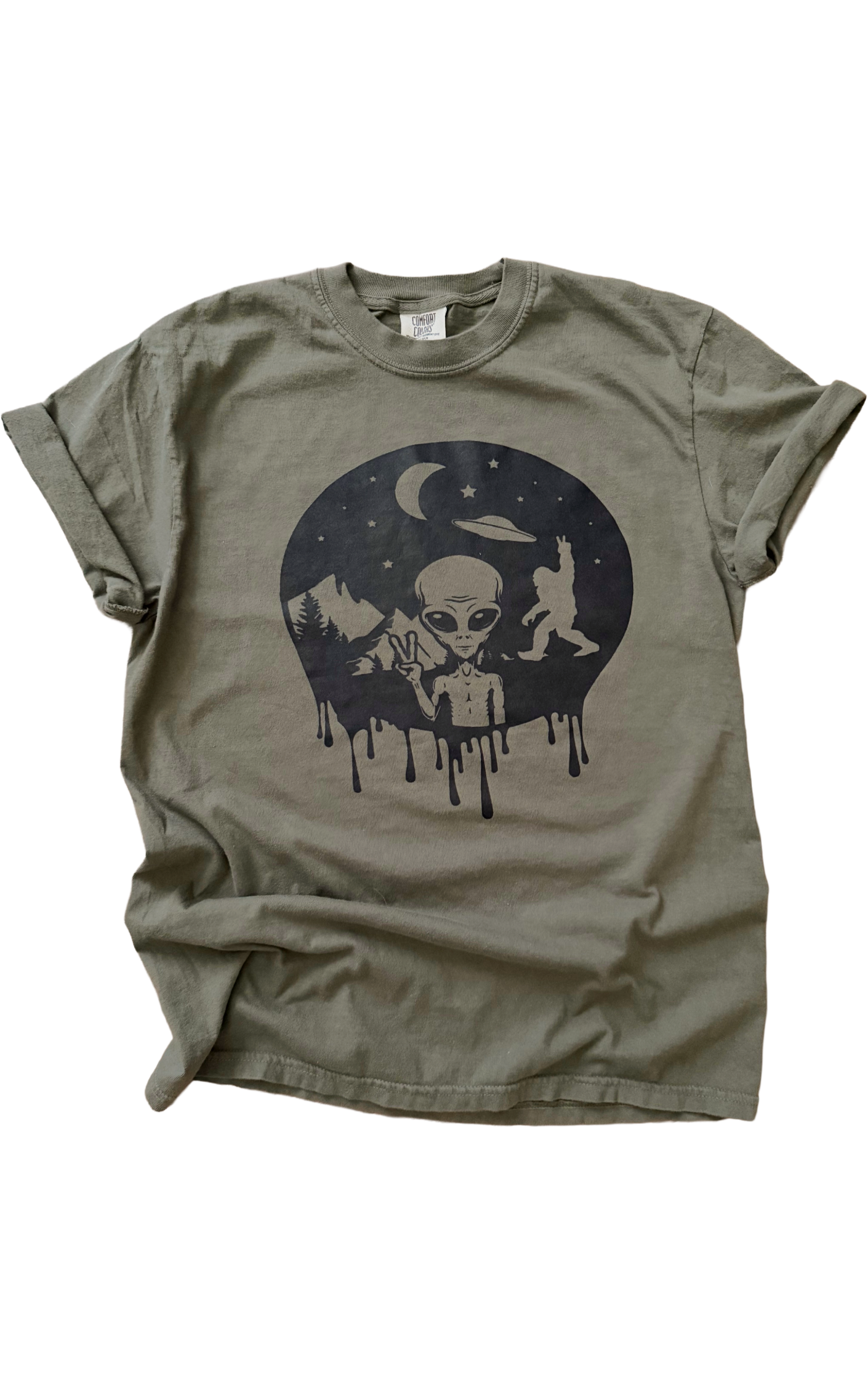 Aliens + Cryptids Tee