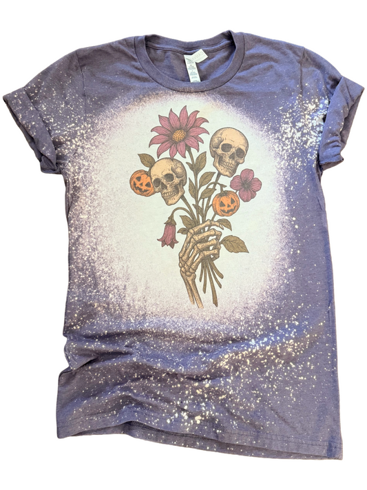 Skull Bouquet – Halloween Bleached Tee